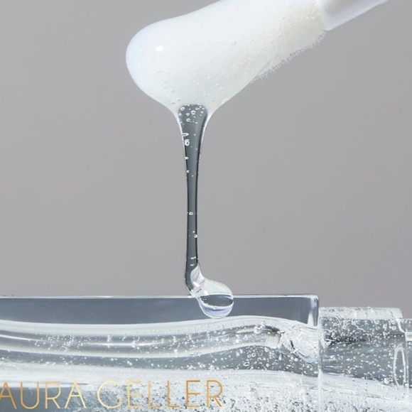 Laura Geller Fine Shine Glossy Lip Oil: Glass Half Full, 0.25 Oz, NIB - Picture 4 of 9